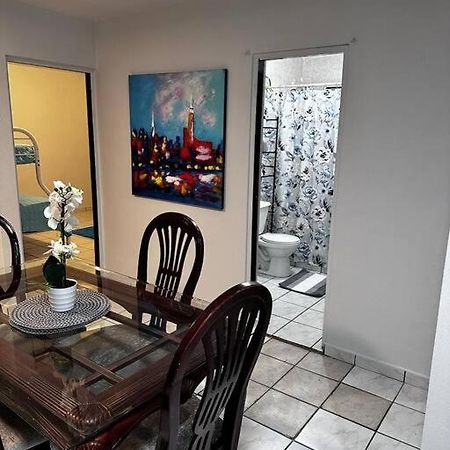 Second Floor 2Br Apt In The Center Of Santurce Appartamento San Juan Esterno foto